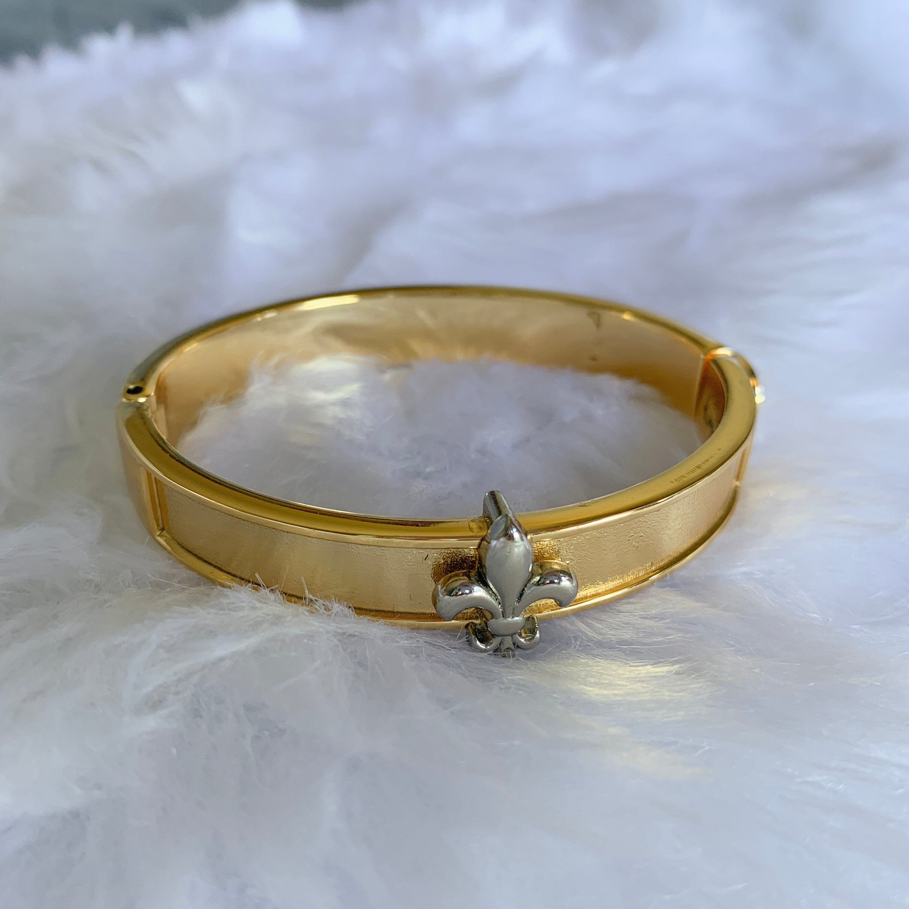 Fleur de Lis Rigid Bracelet